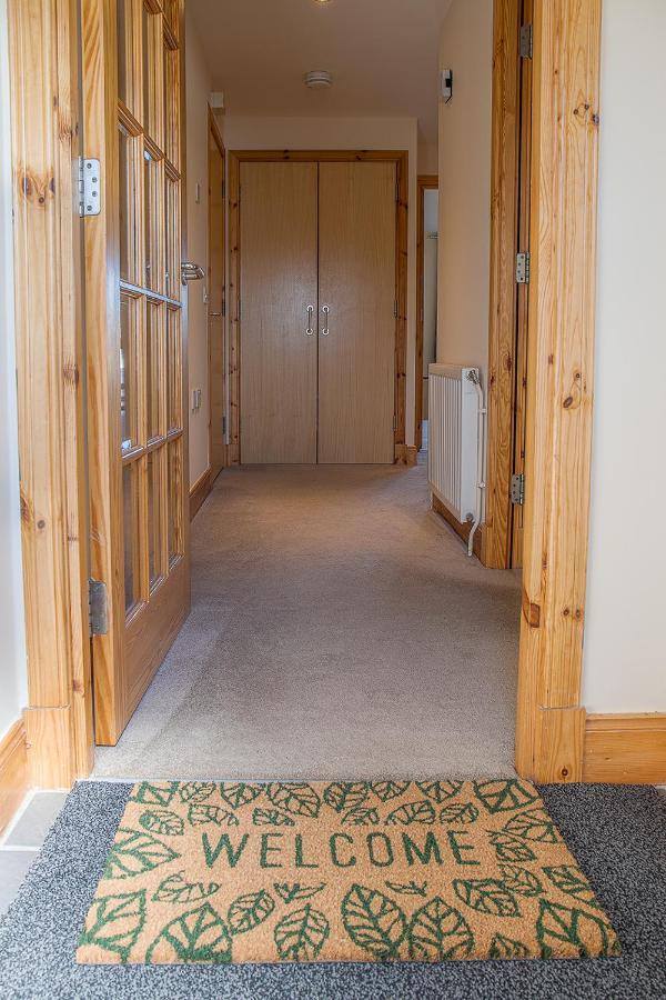 Caledonian 2 Bedroom Free Parking インヴァネス エクステリア 写真